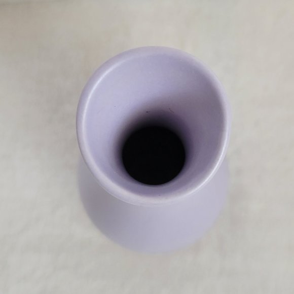 Beautiful Pastel Purple Bud Vase - Picture 7 of 10